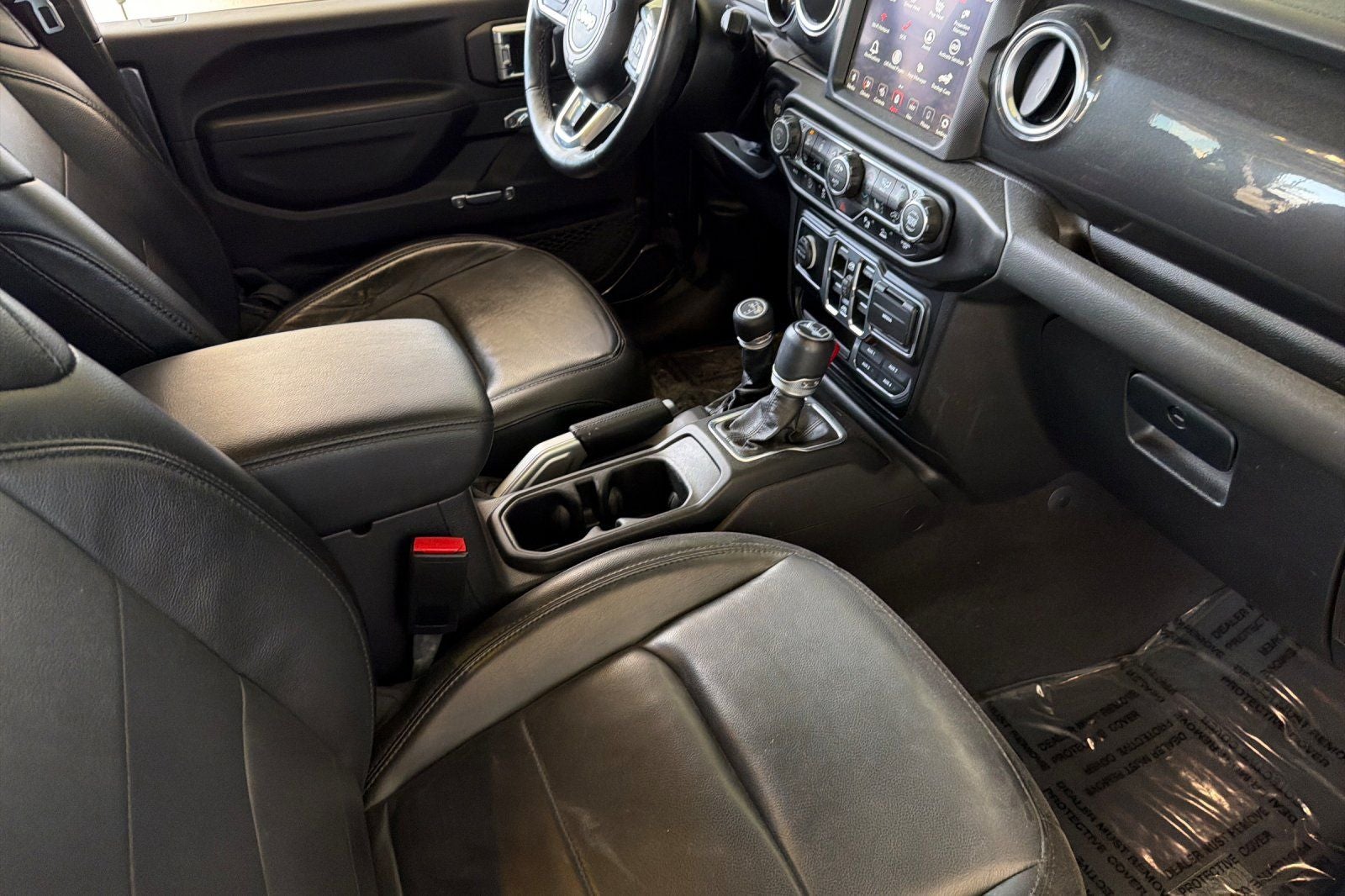 2021 Jeep Wrangler Unlimited Sahara Altitude