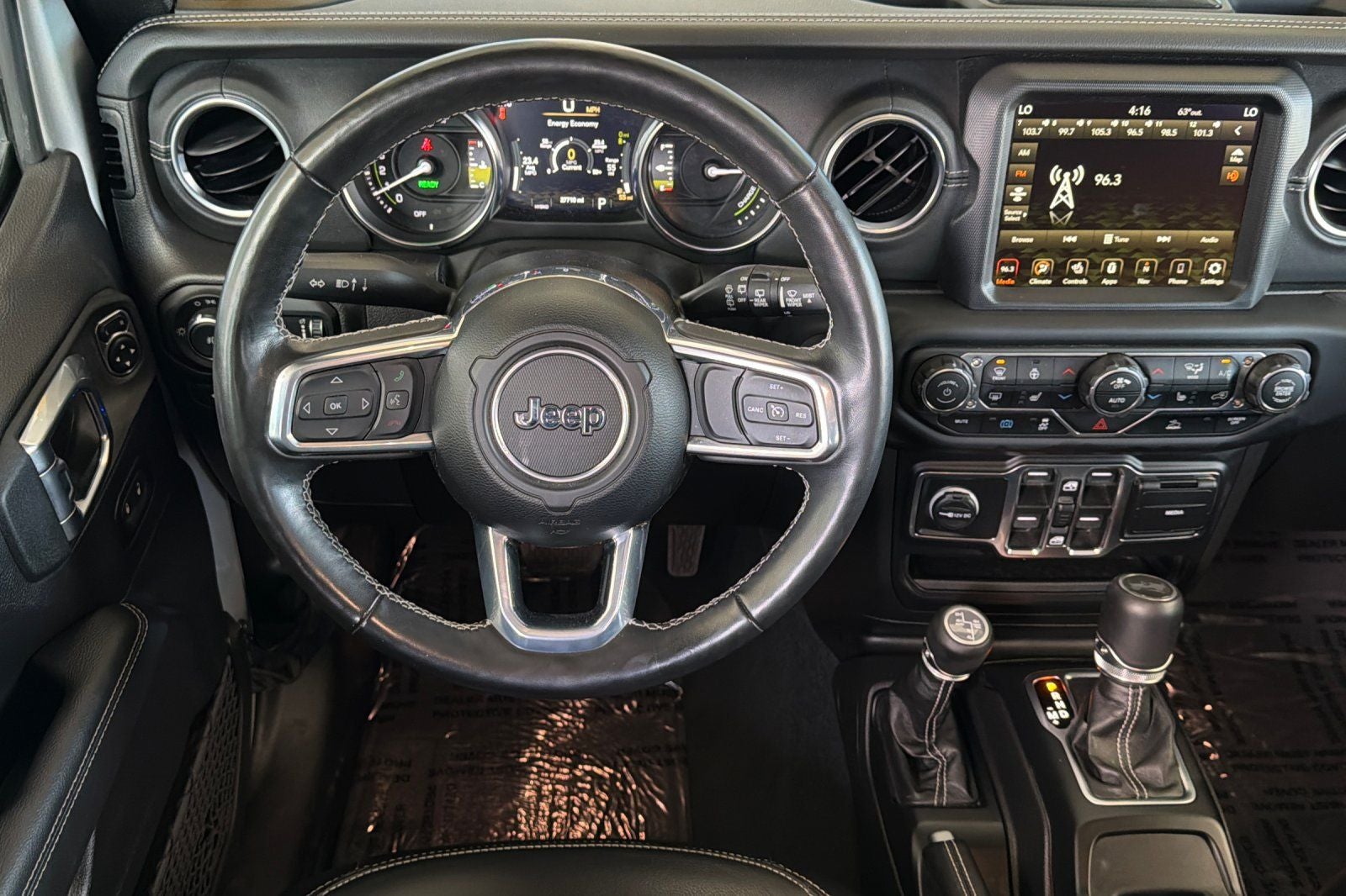 2023 Jeep Wrangler Sahara 4xe