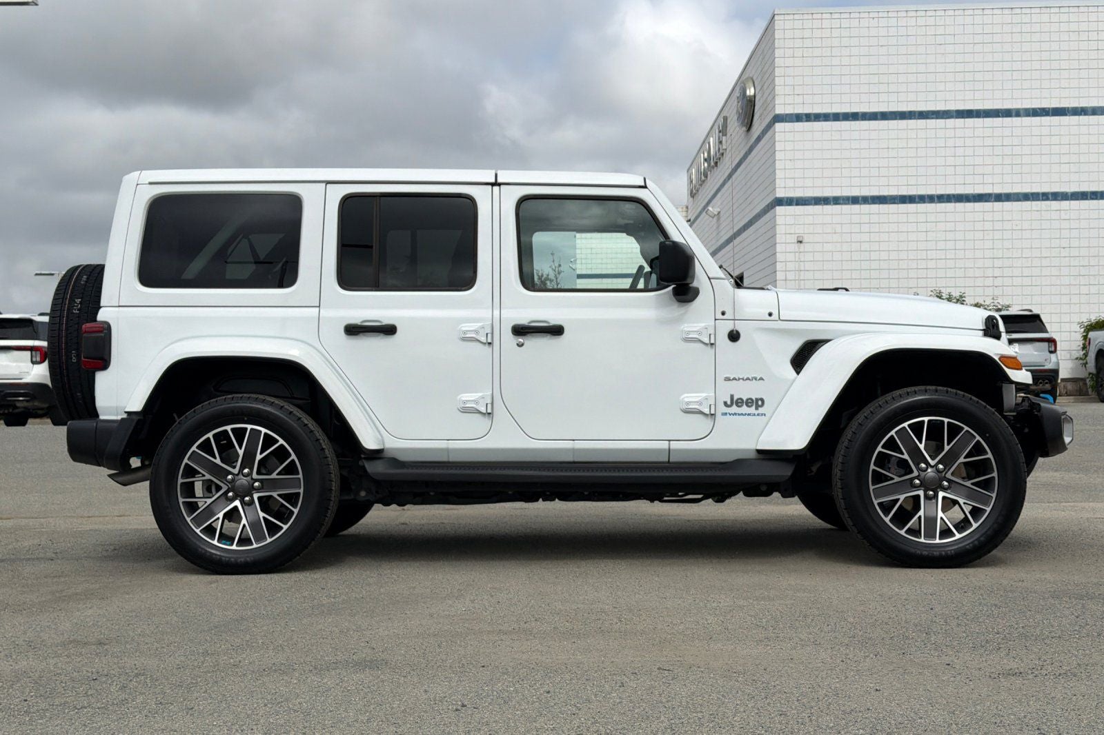 2023 Jeep Wrangler Sahara 4xe