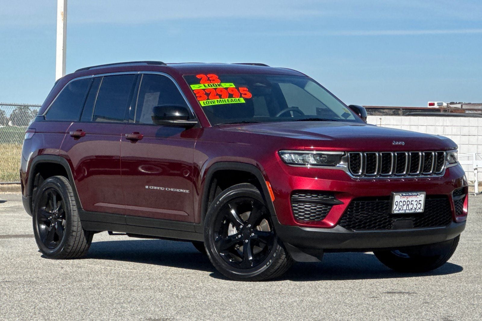 2023 Jeep Grand Cherokee Laredo