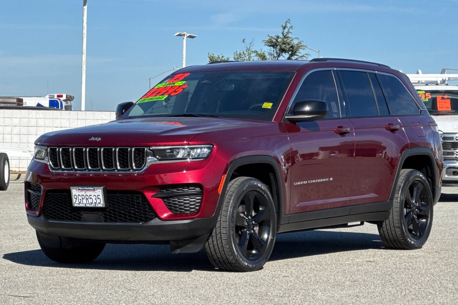 2023 Jeep Grand Cherokee Laredo
