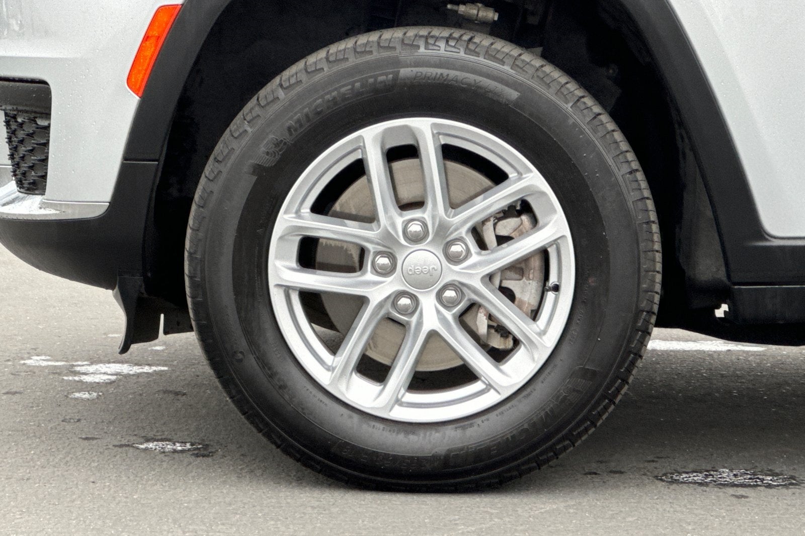 2024 Jeep Grand Cherokee L Laredo