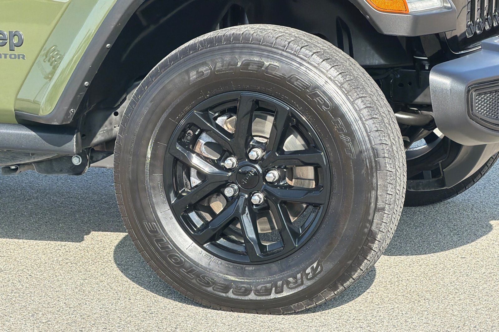 2022 Jeep Gladiator Sport