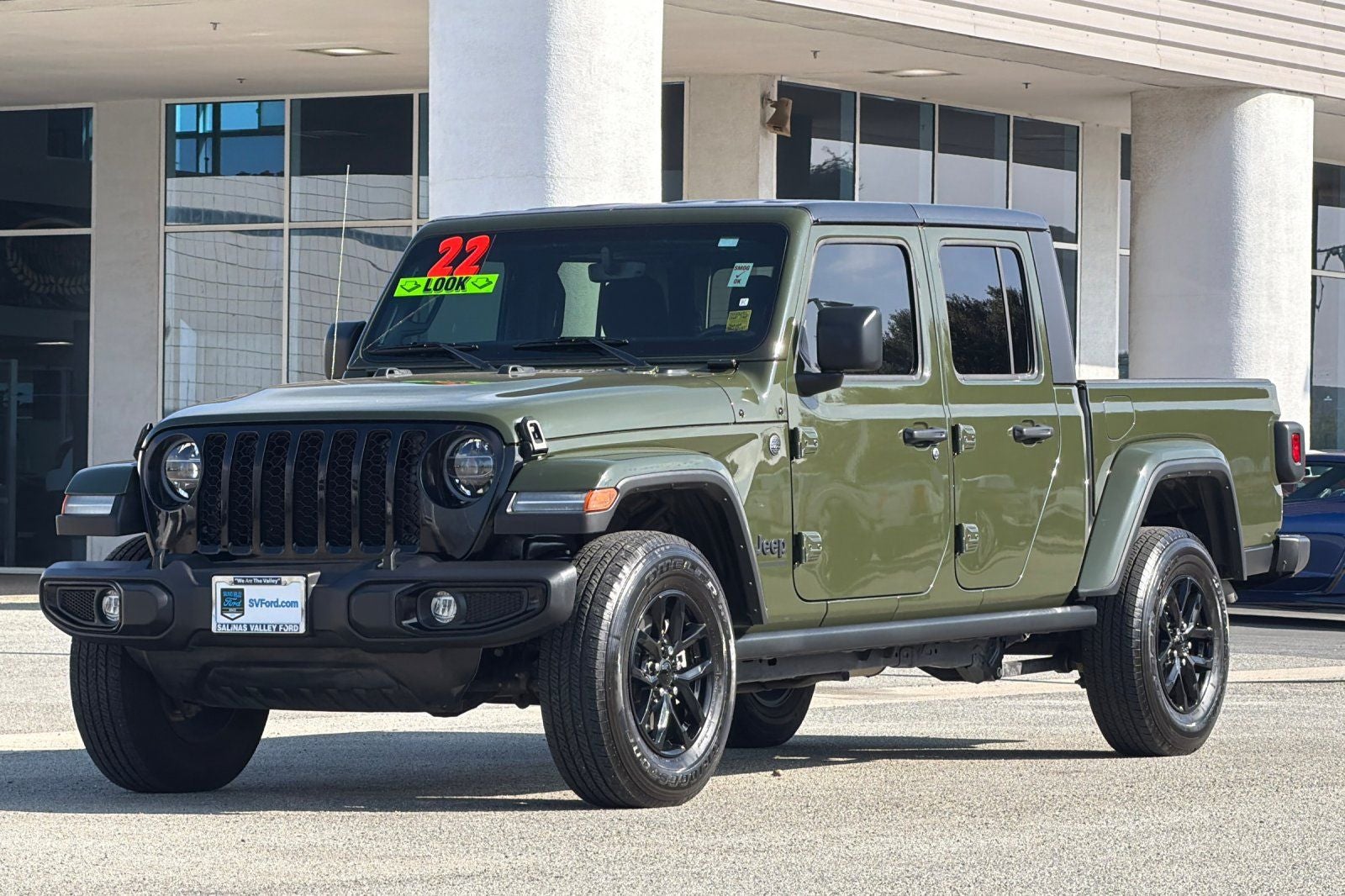 2022 Jeep Gladiator Sport