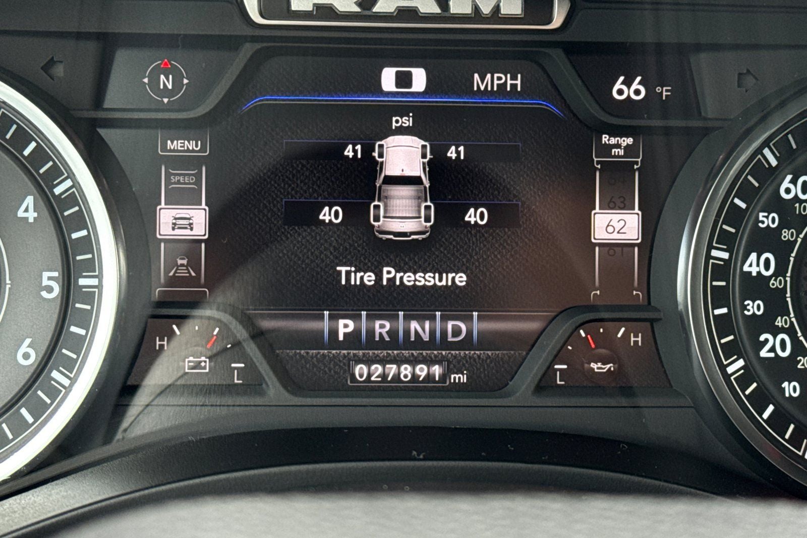 2024 RAM 1500 Big Horn/Lone Star