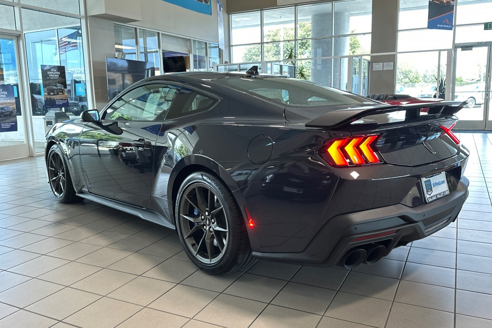 2025 Ford Mustang Dark Horse