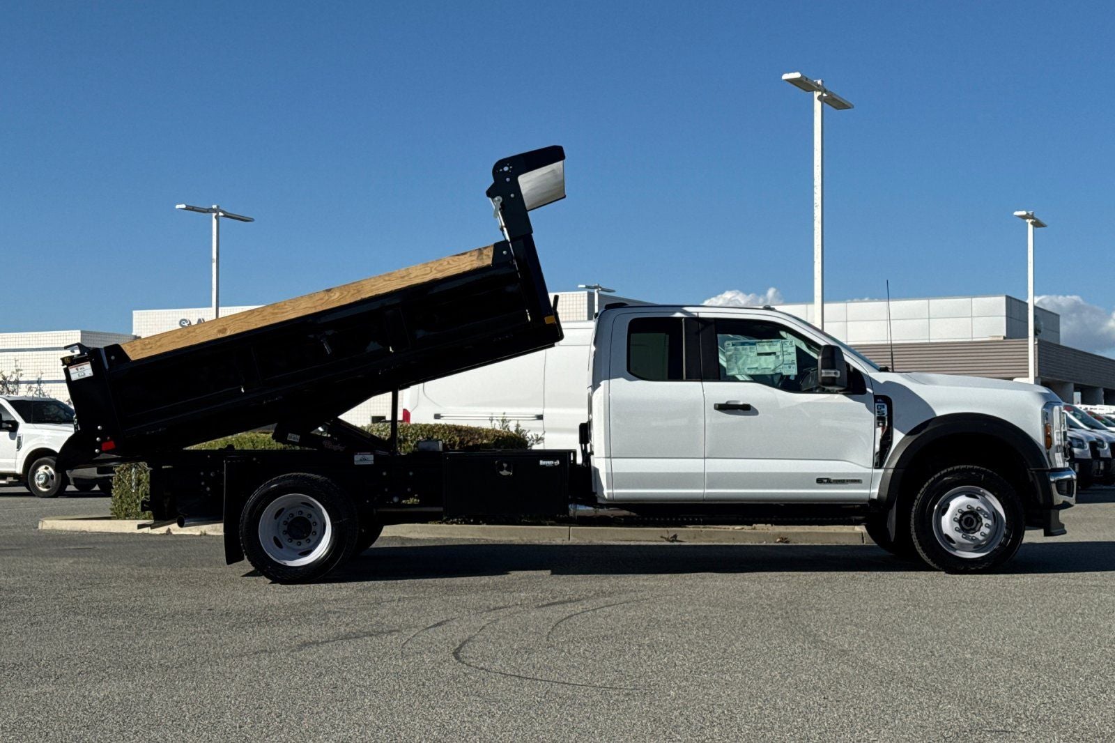 2025 Ford F-550SD XL DRW