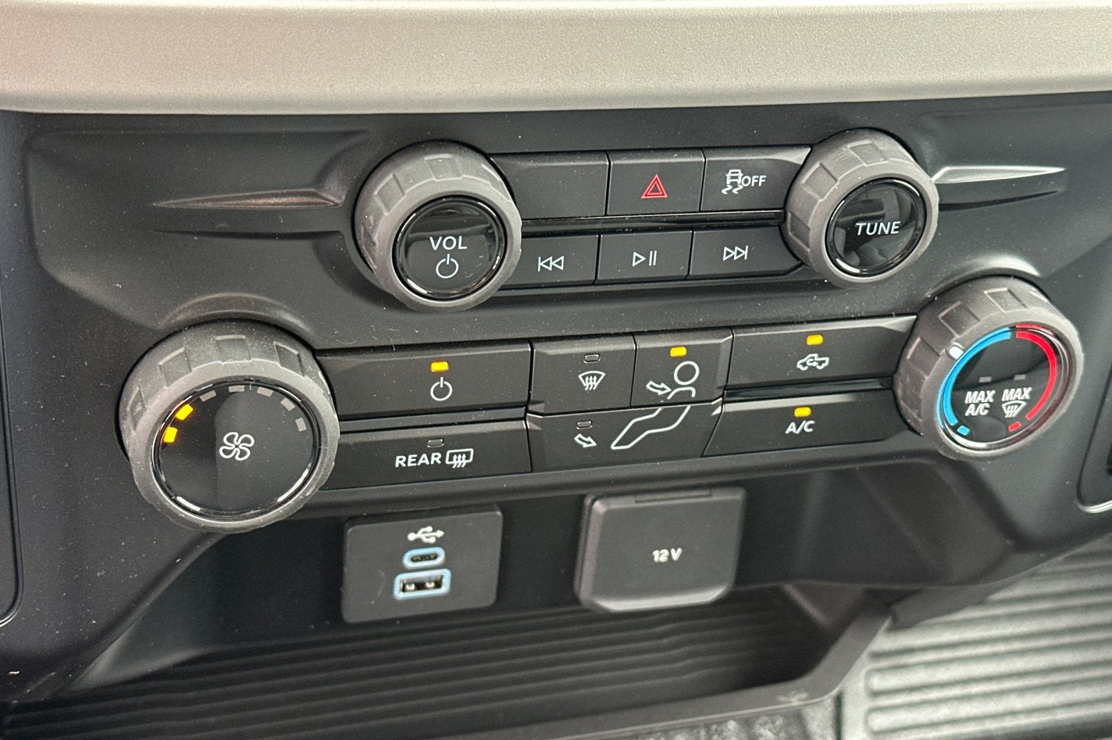 2027 Ford F-350SD XL