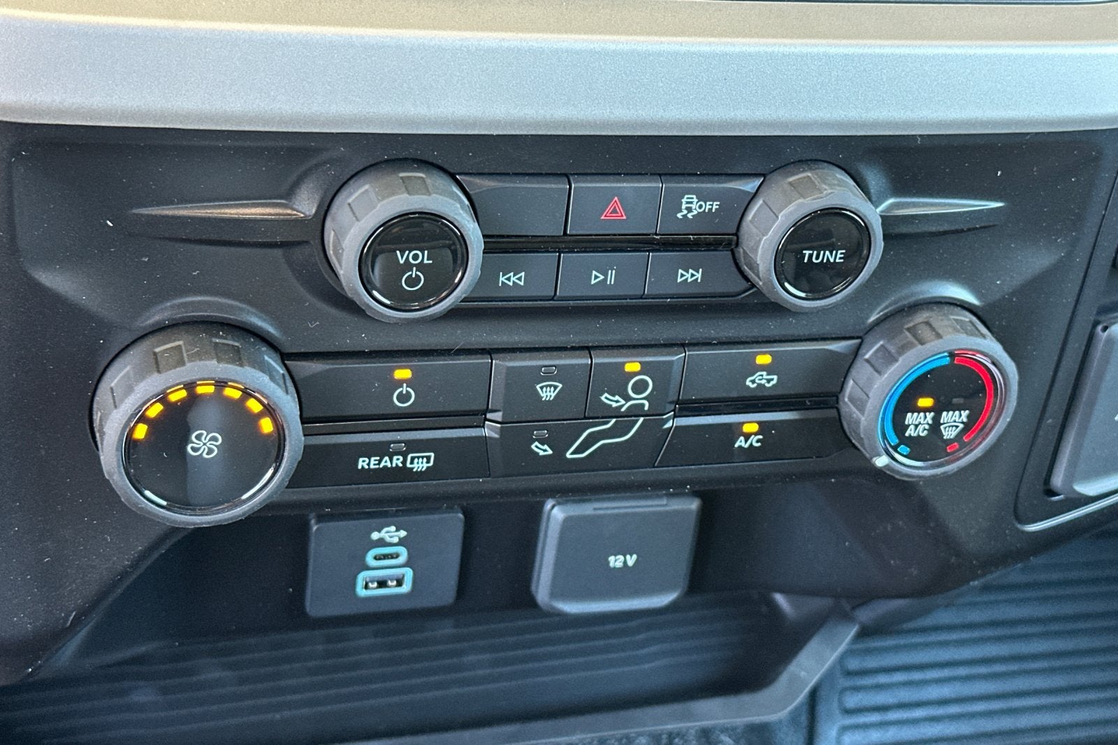 2027 Ford F-350SD XL