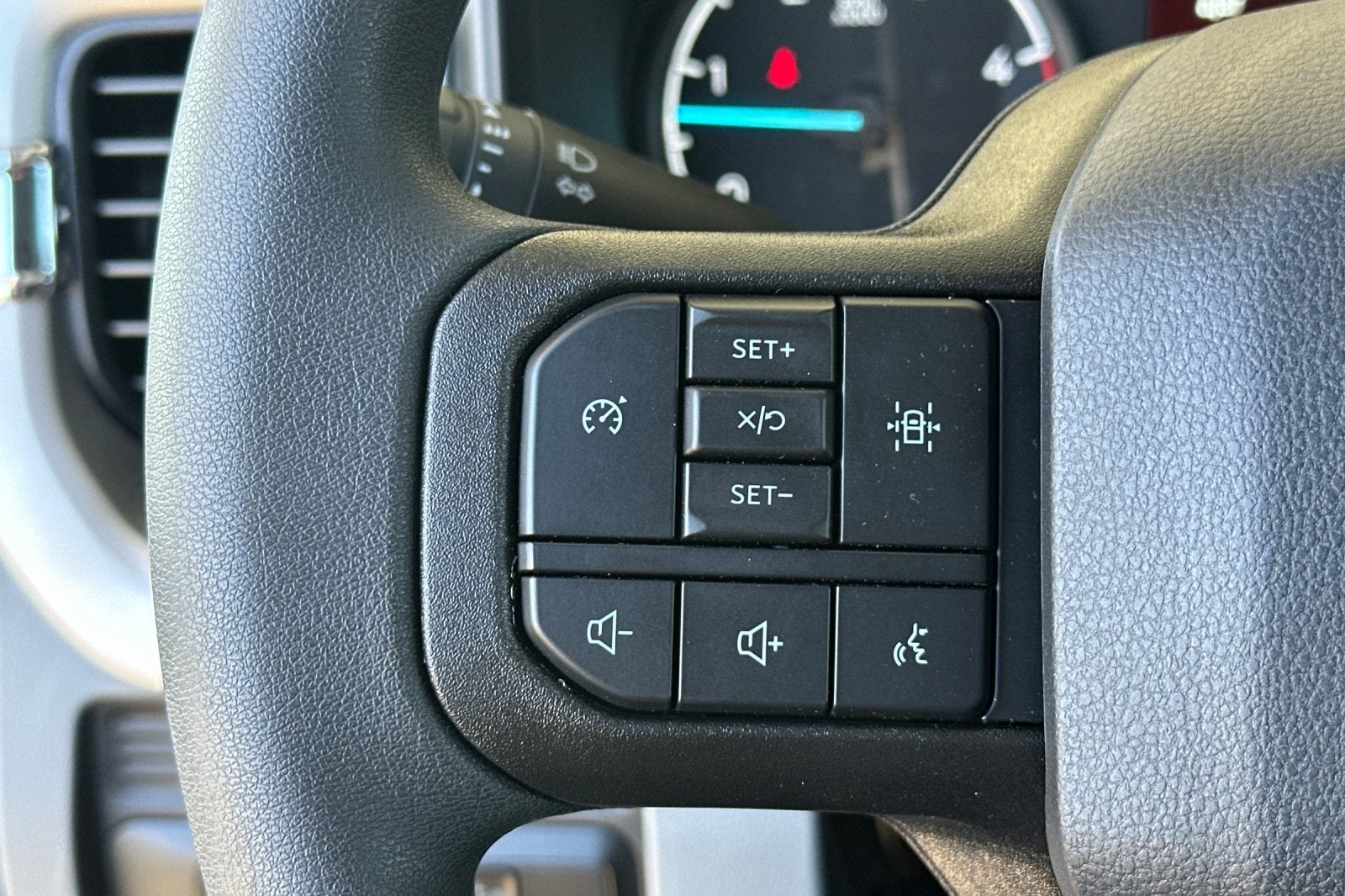 2027 Ford F-350SD XL