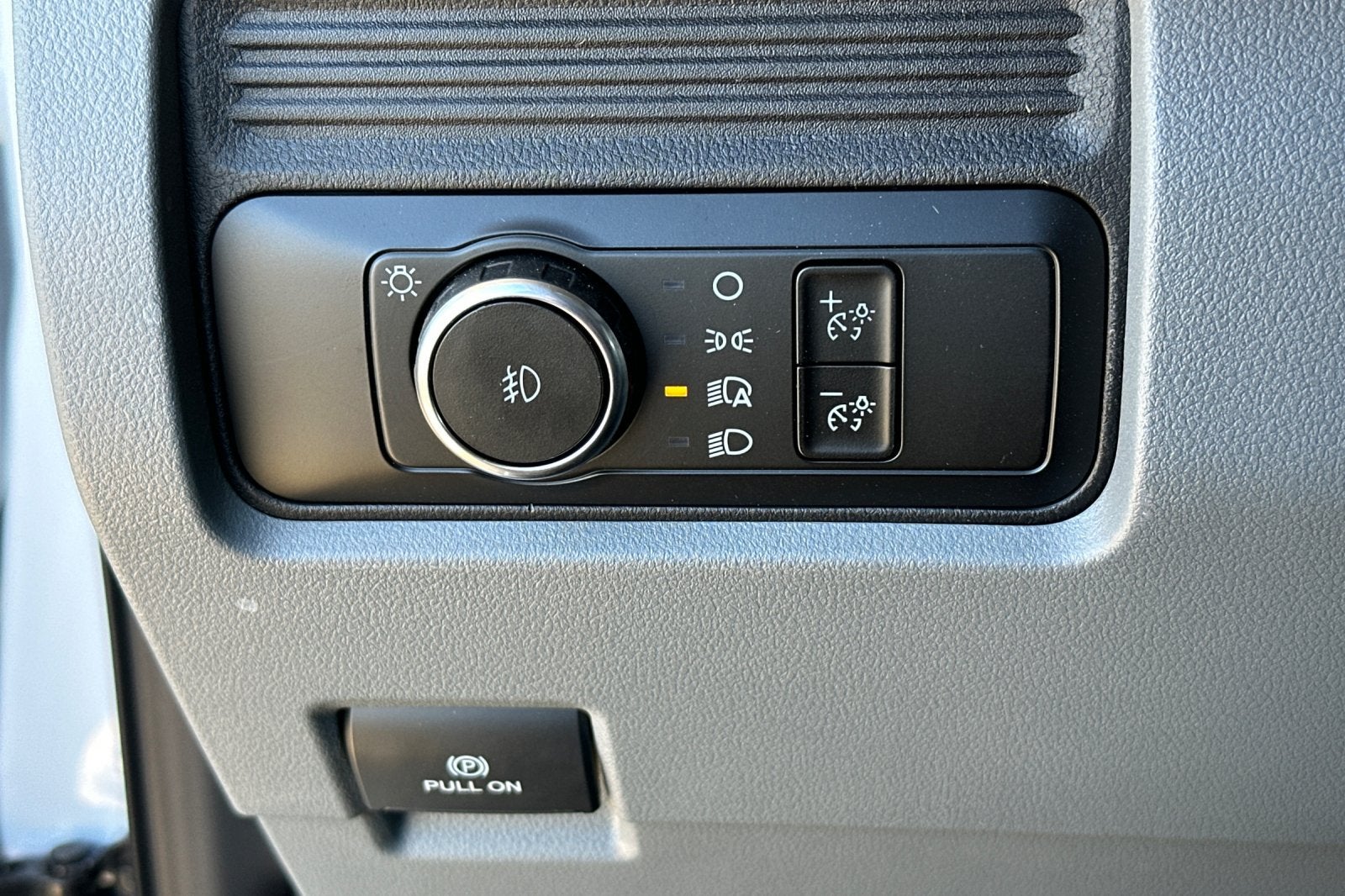 2027 Ford F-350SD XL