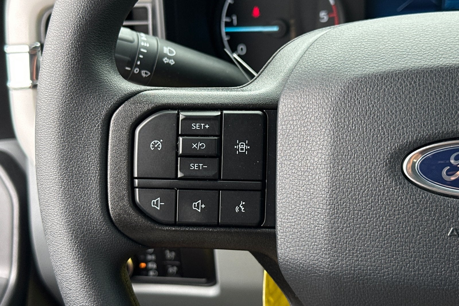 2025 Ford F-350SD XL