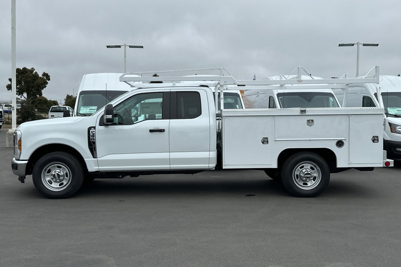 2025 Ford F-350SD XL
