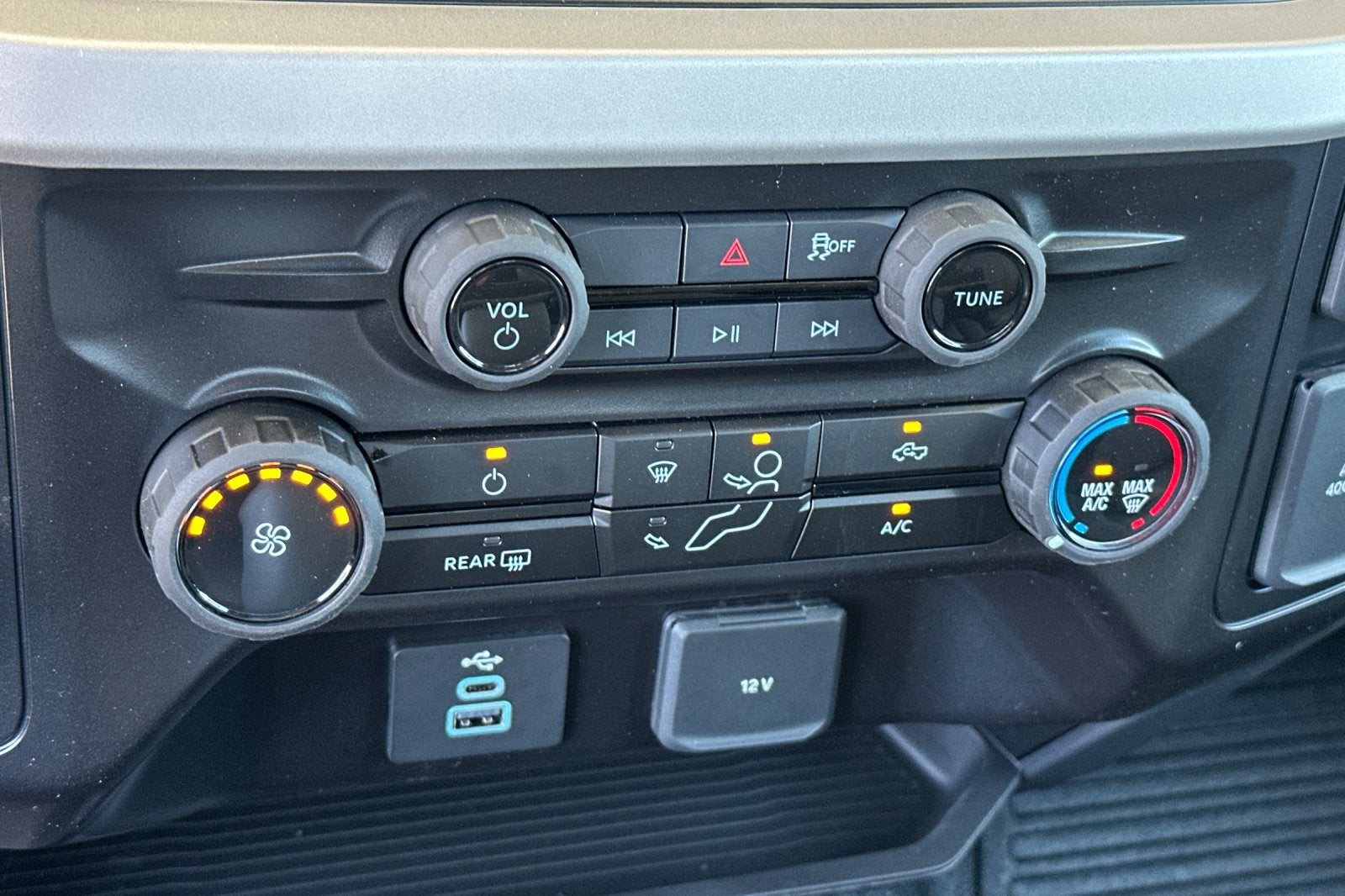 2027 Ford F-350SD XL