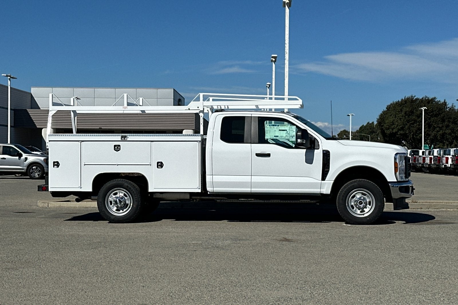 2027 Ford F-350SD XL
