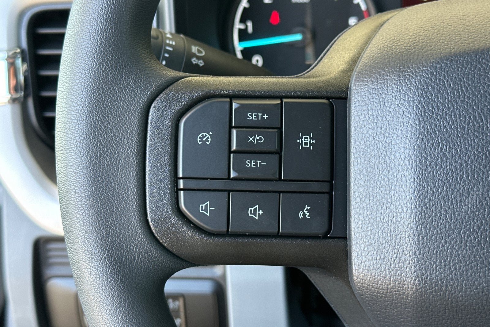 2027 Ford F-350SD XL