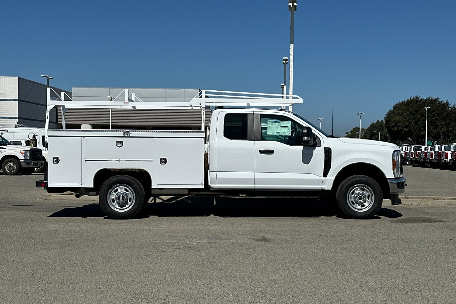 2027 Ford F-350SD XL