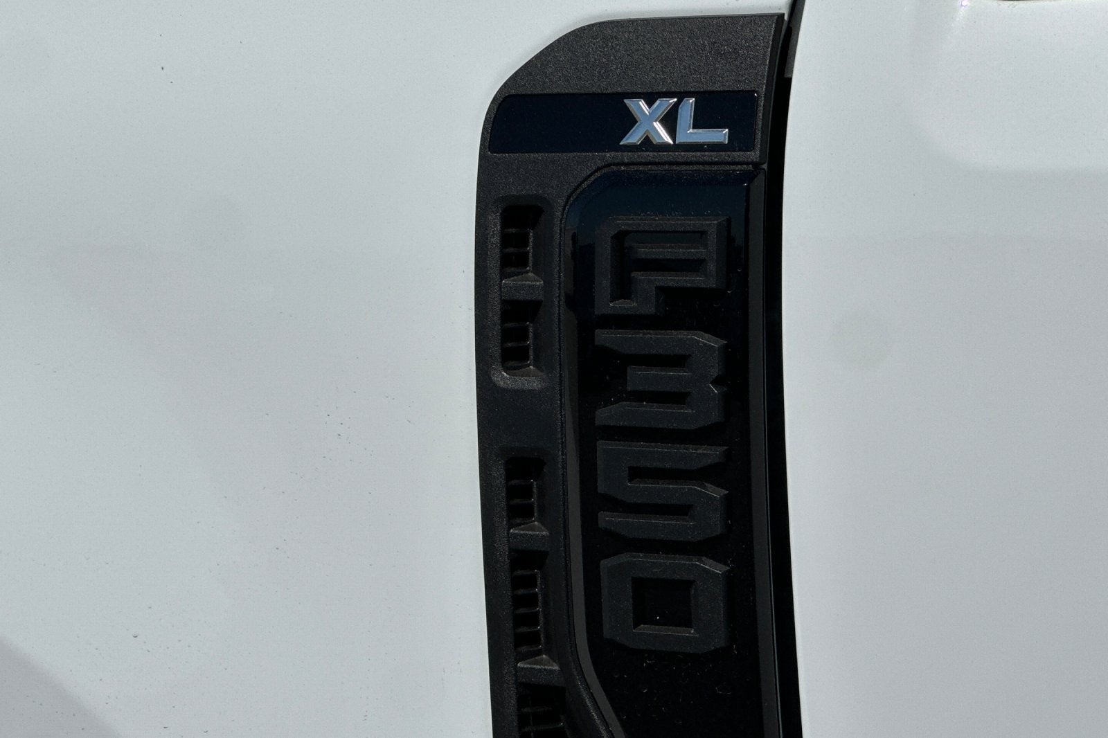 2027 Ford F-350SD XL