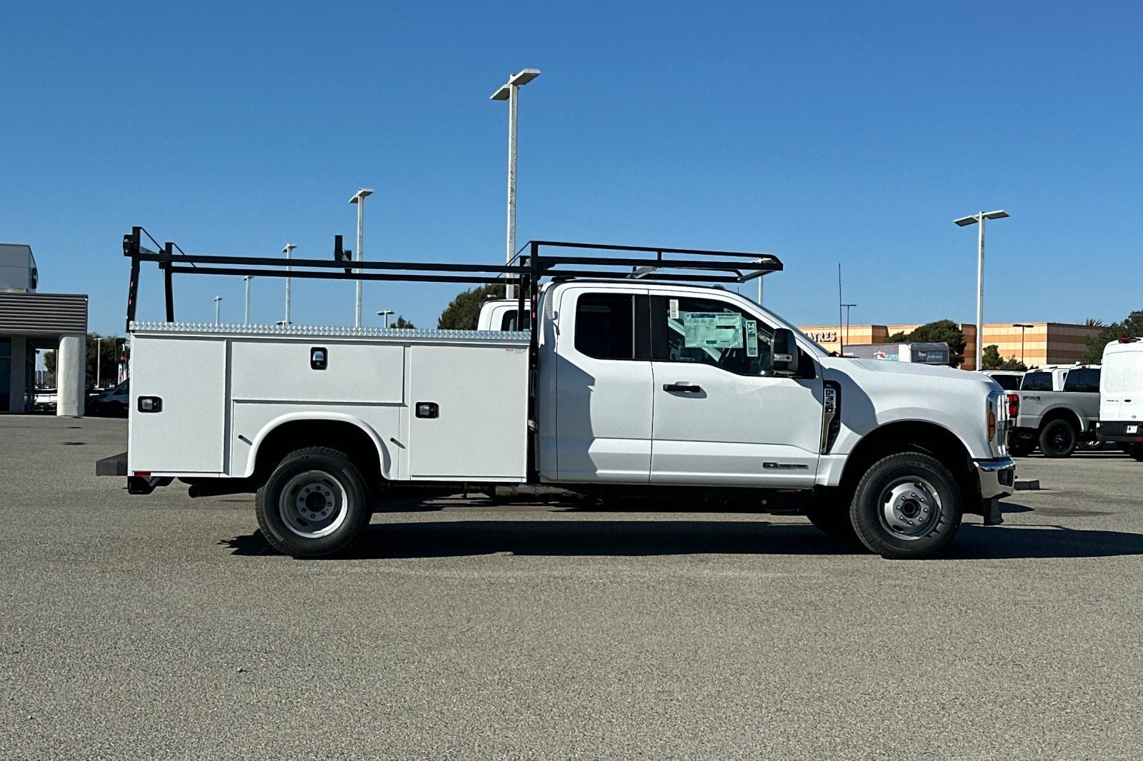 2026 Ford F-350SD XL DRW