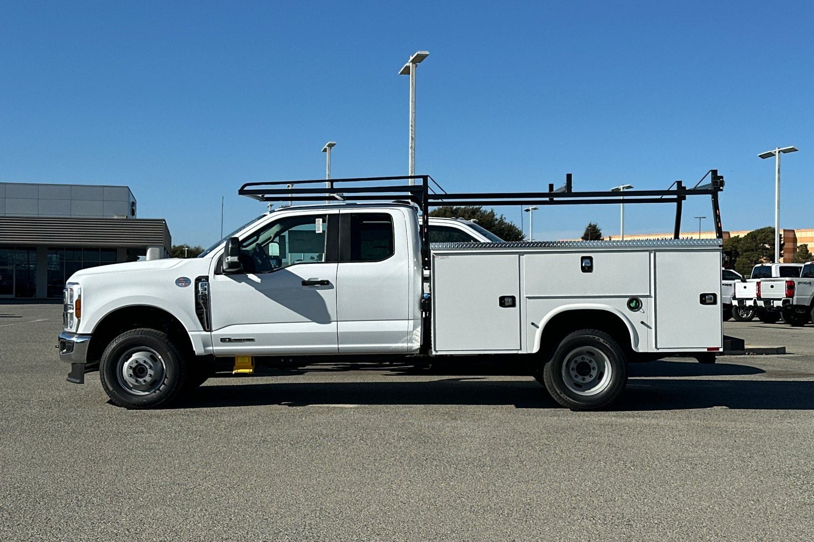 2026 Ford F-350SD XL DRW