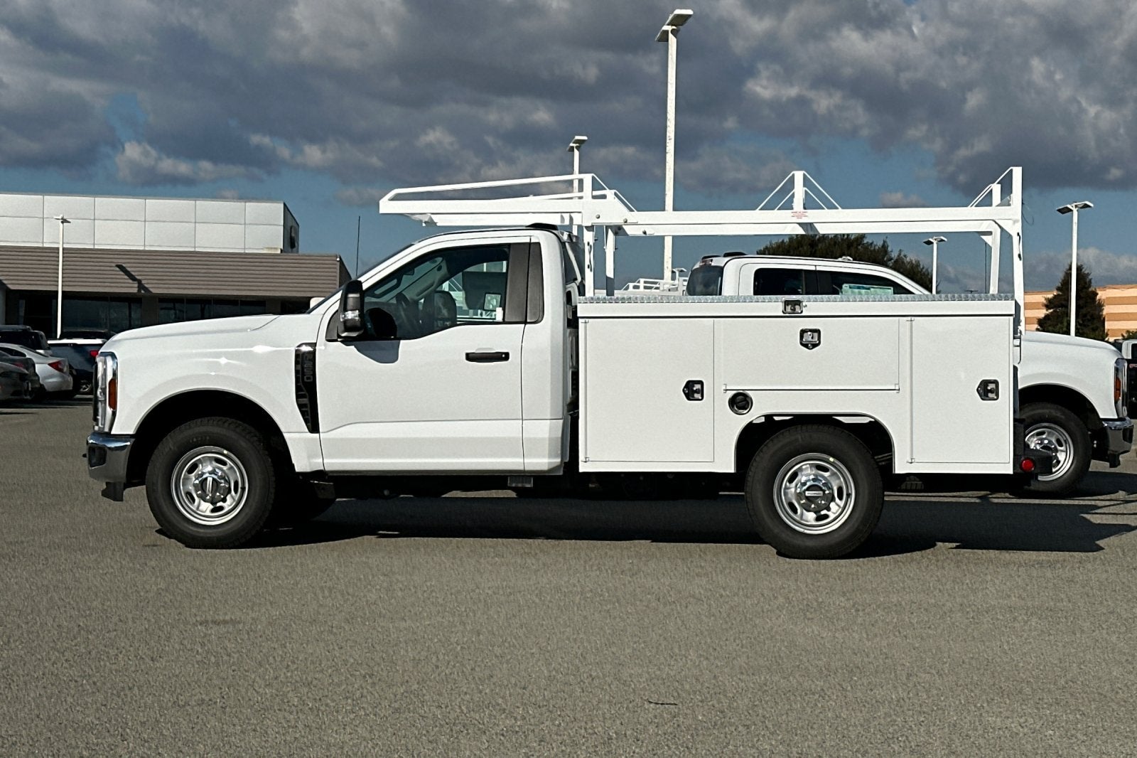 2027 Ford F-250SD XL