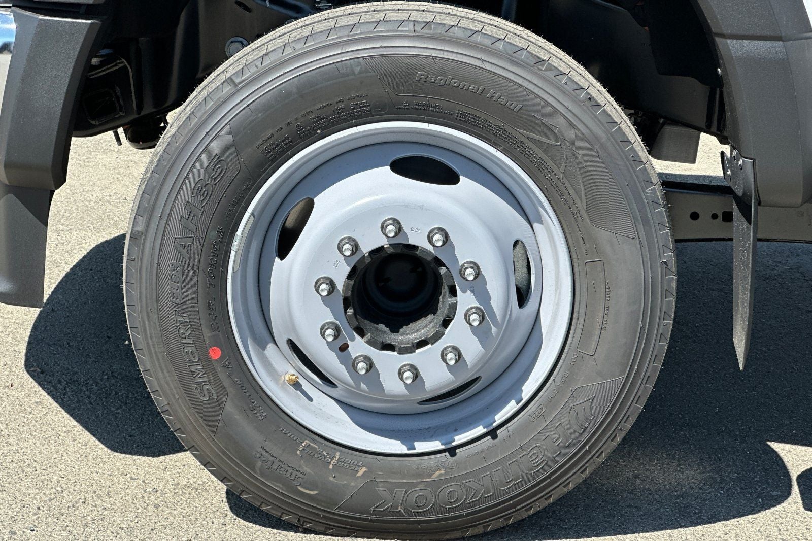 2026 Ford F-600SD XL