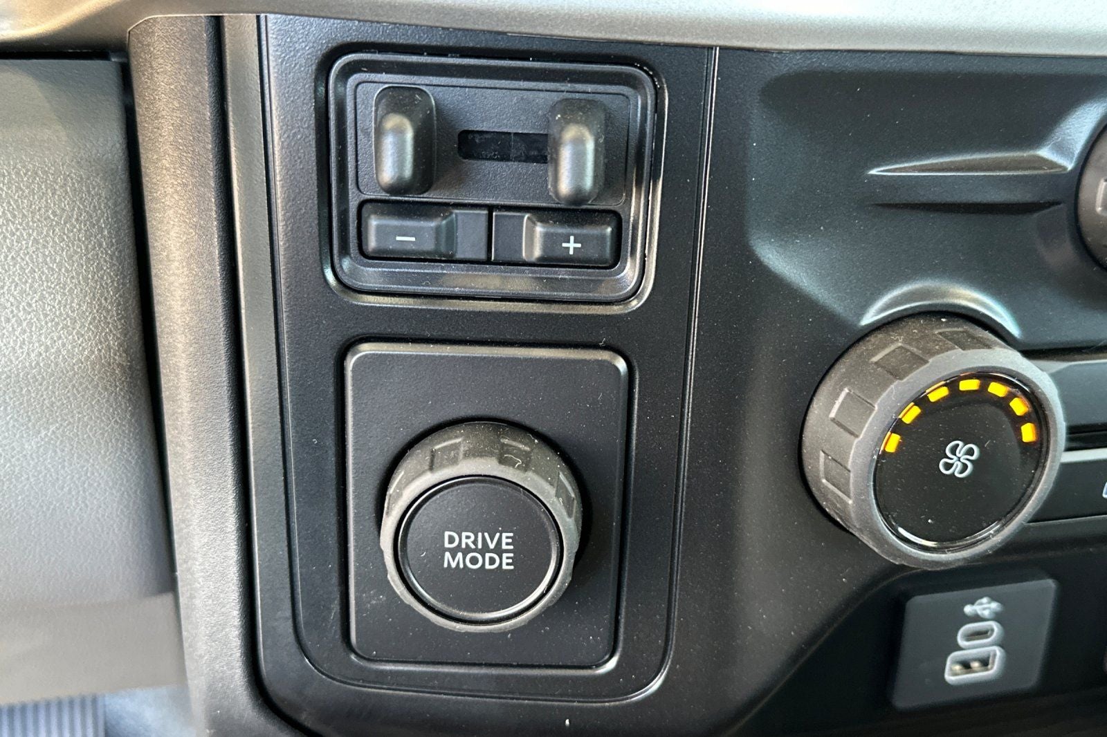 2026 Ford F-600SD XL