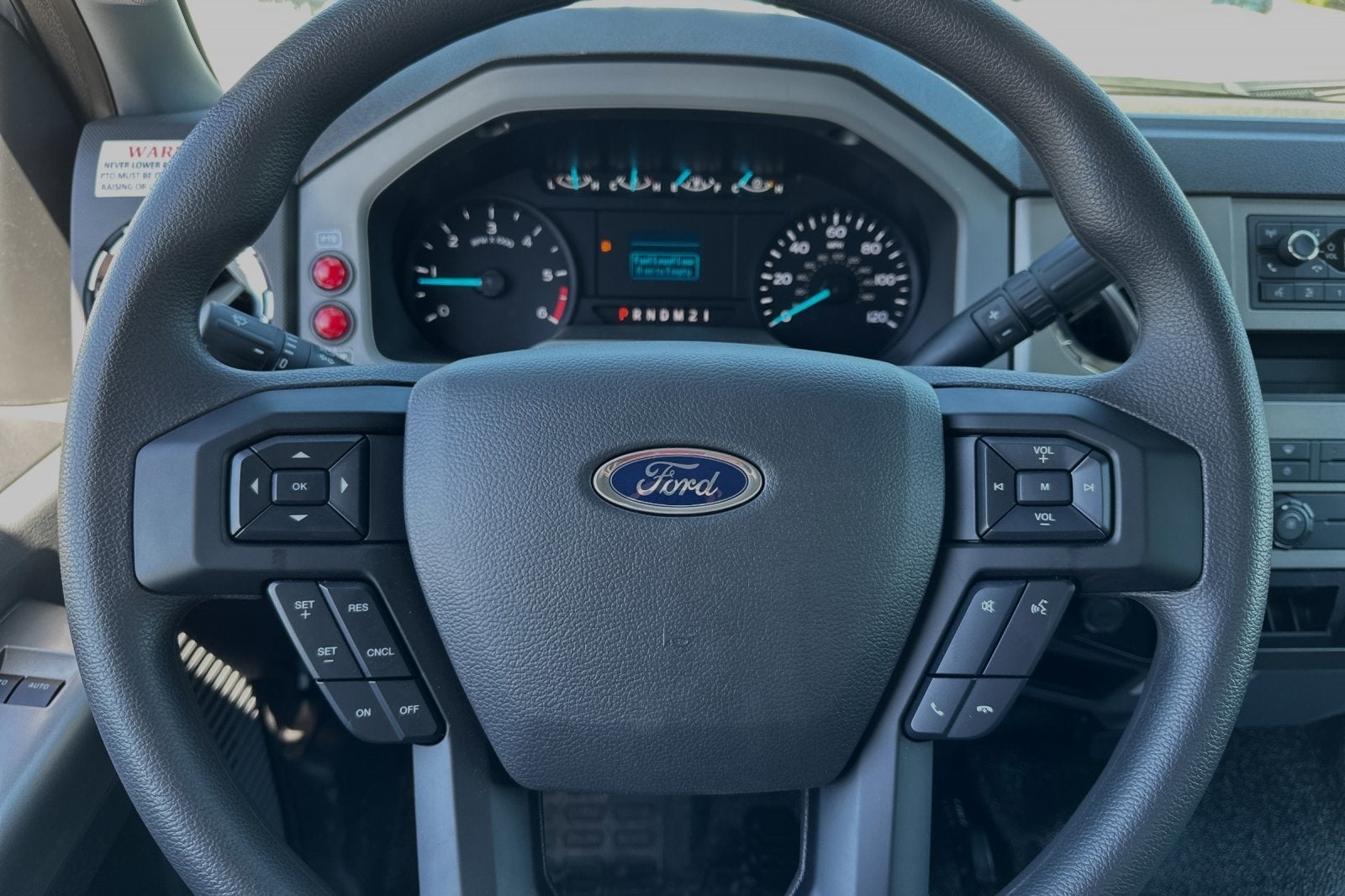 2025 Ford F-650 5/7yd Dump