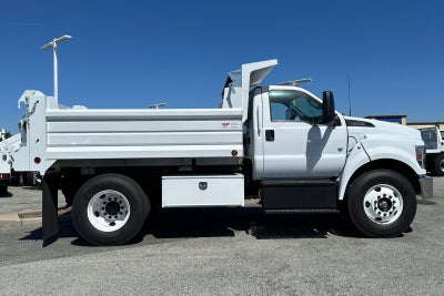 2025 Ford F-650 5/7yd Dump