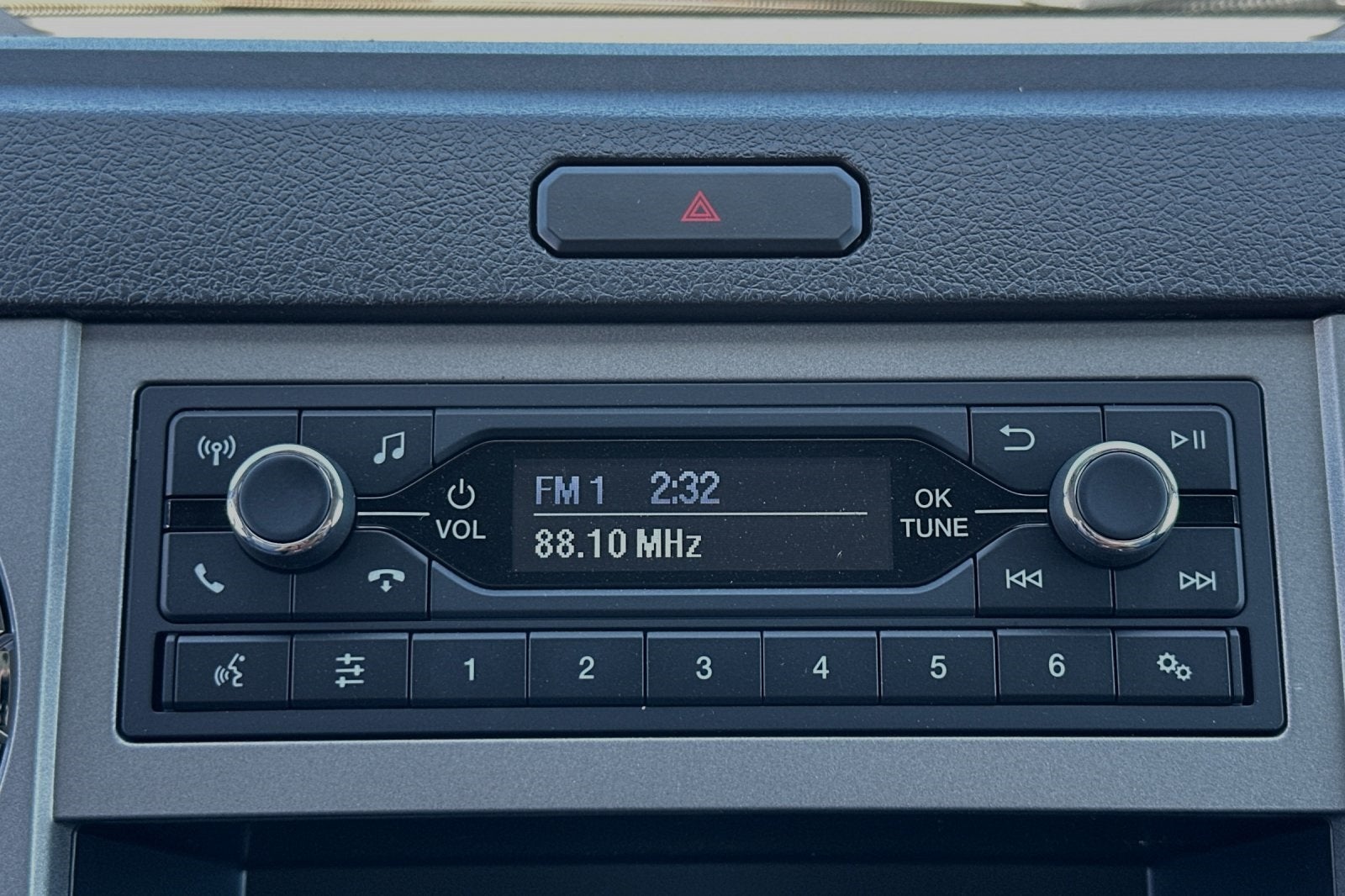 2025 Ford F-650 5/7yd Dump