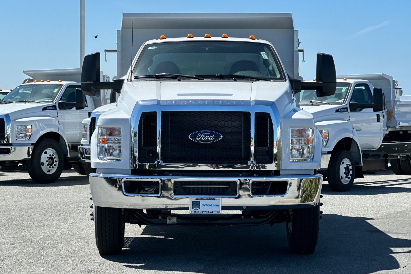 2025 Ford F-650 5/7yd Dump