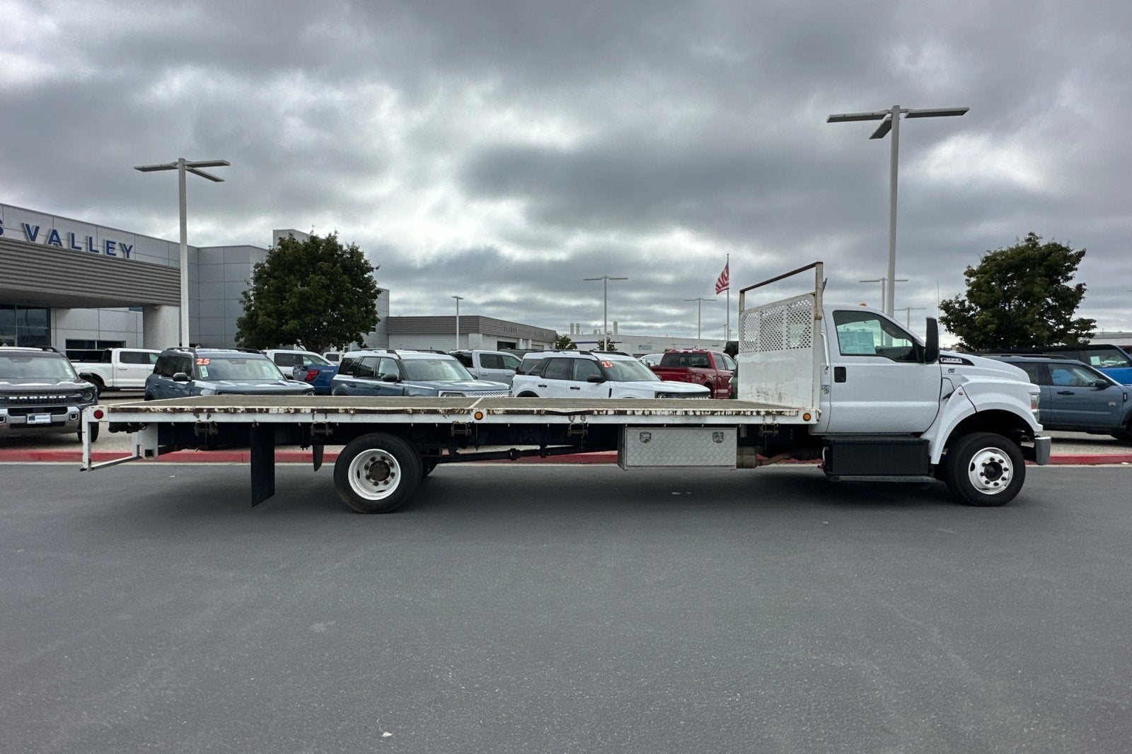 2019 Ford F-650SD Base