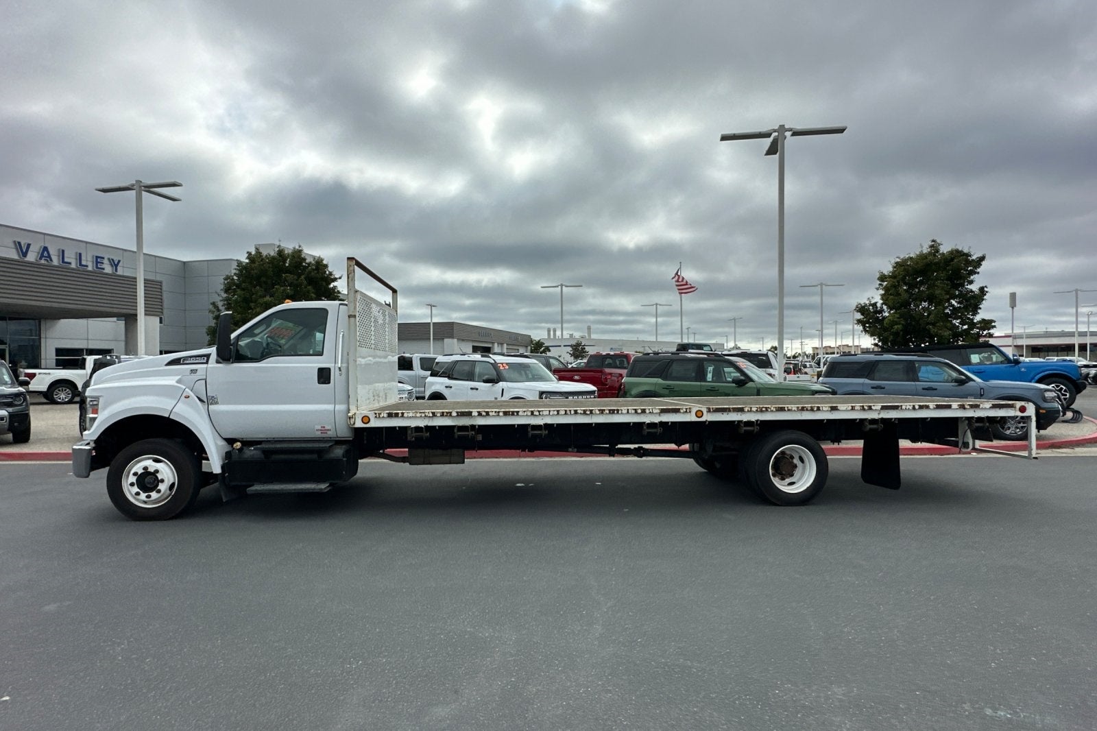 2019 Ford F-650SD Base