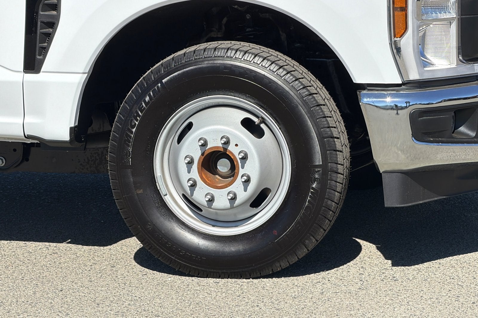 2027 Ford F-350SD XL DRW