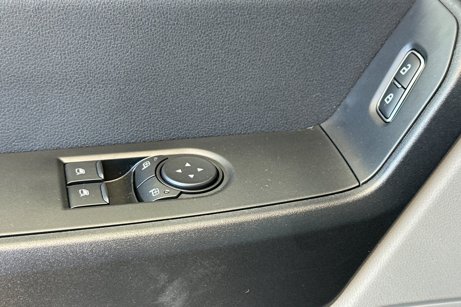 2027 Ford F-350SD XL DRW