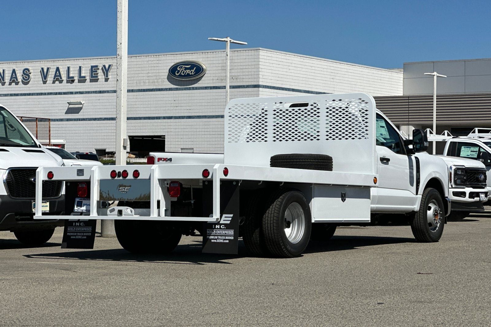 2027 Ford F-350SD XL DRW