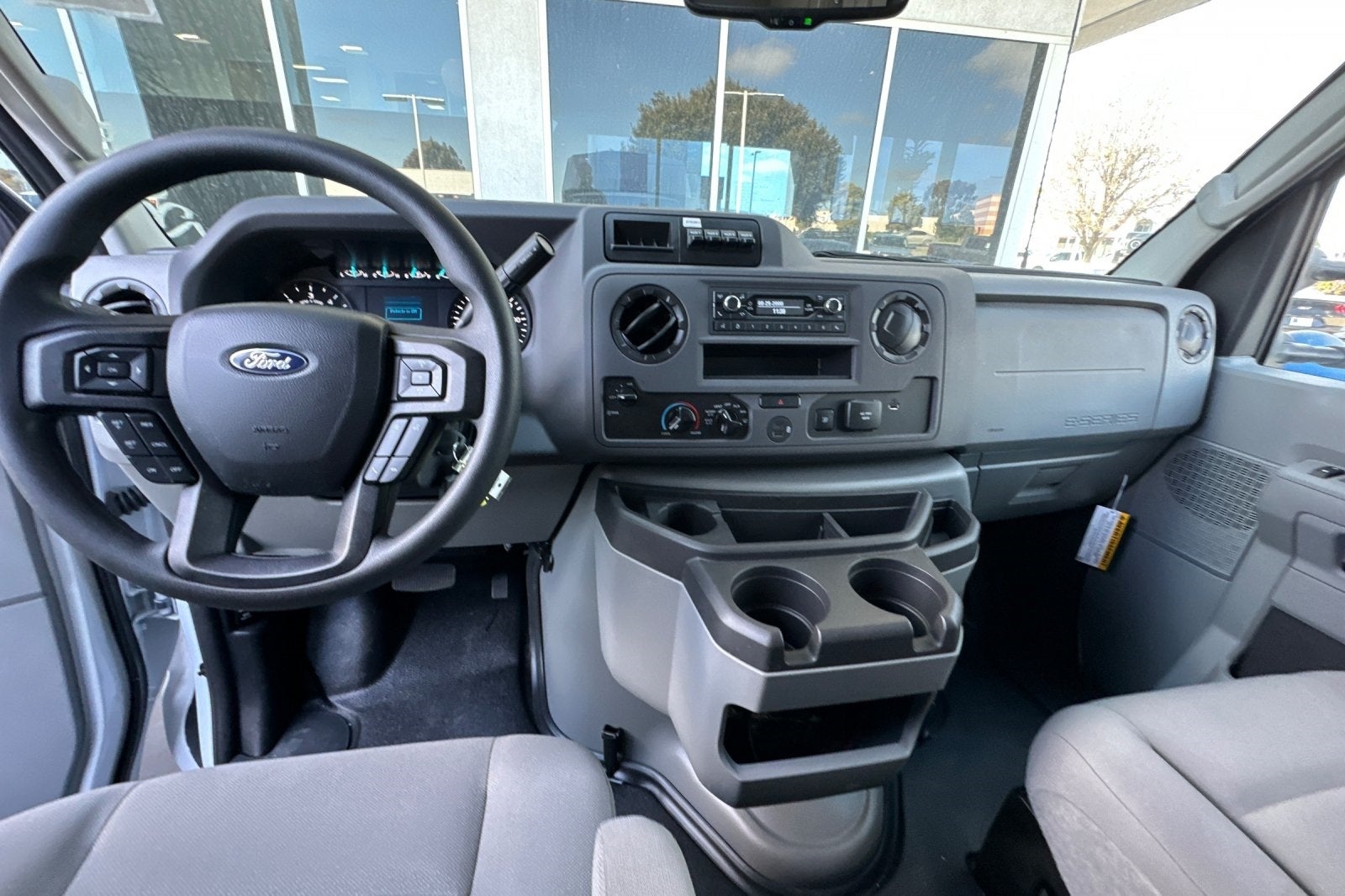 2025 Ford E-350SD Base Cutaway