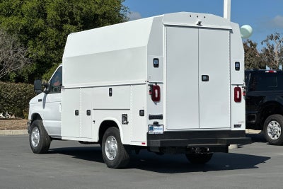 2025 Ford E-350SD Base Cutaway