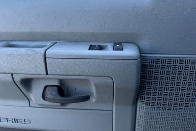 2025 Ford E-350SD Base Cutaway