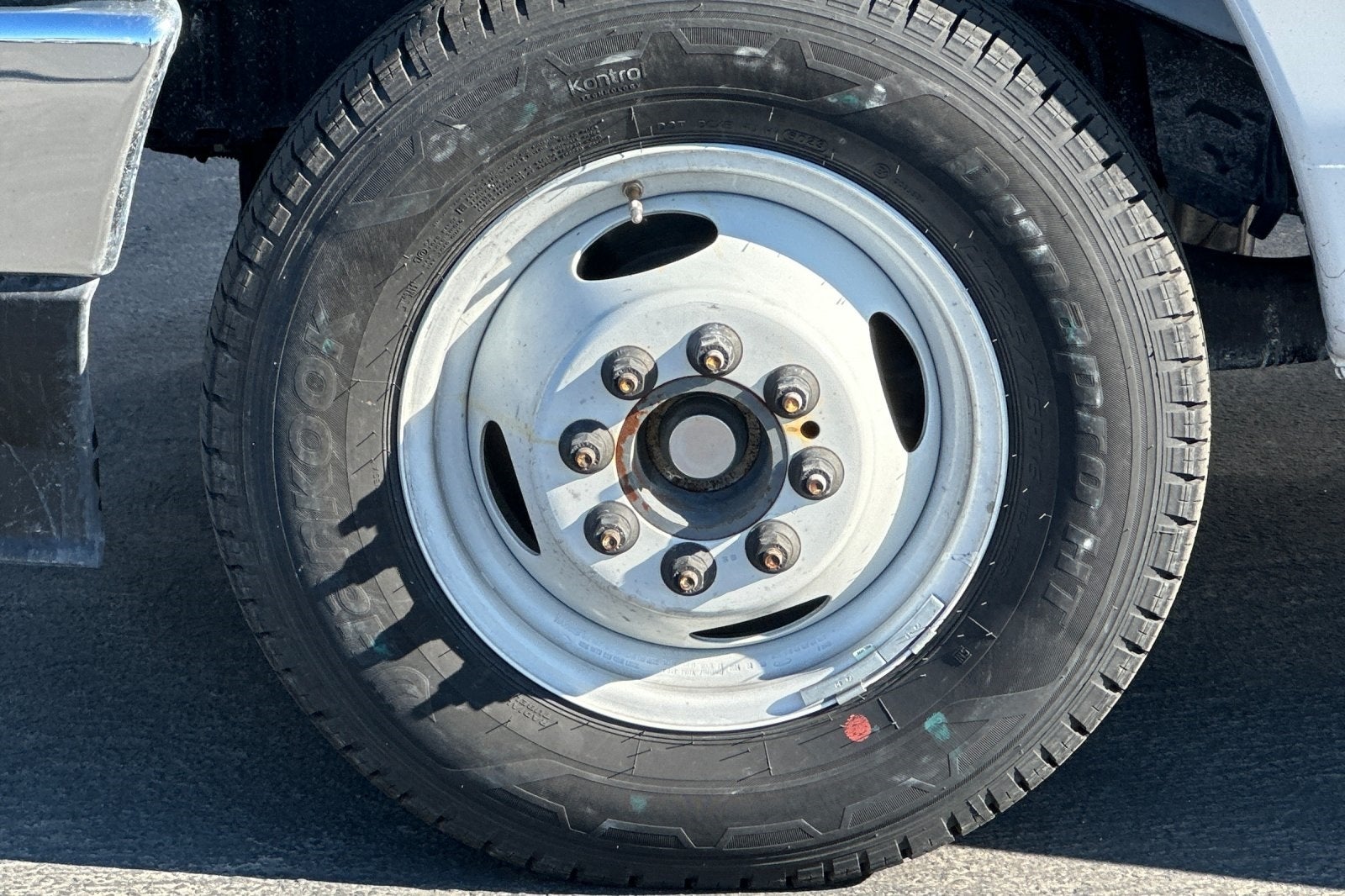 2025 Ford E-350SD Base Cutaway