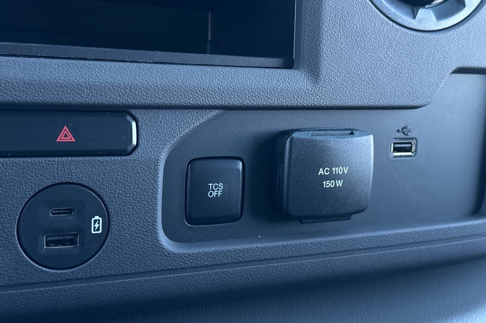 2025 Ford E-350SD Base Cutaway