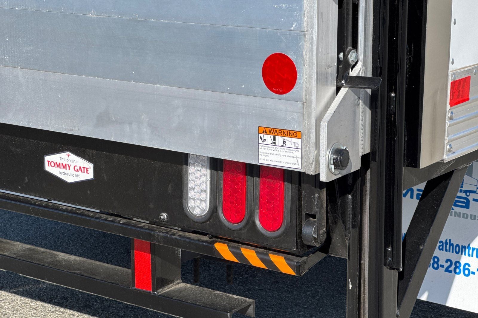 2026 Ford E-450SD Base DRW