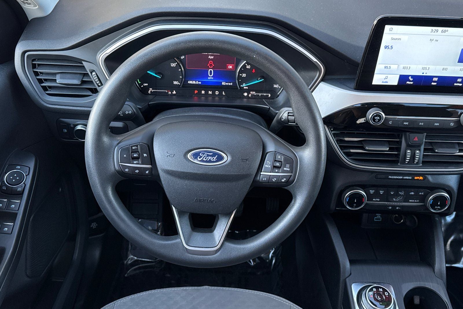 2022 Ford Escape Hybrid SE