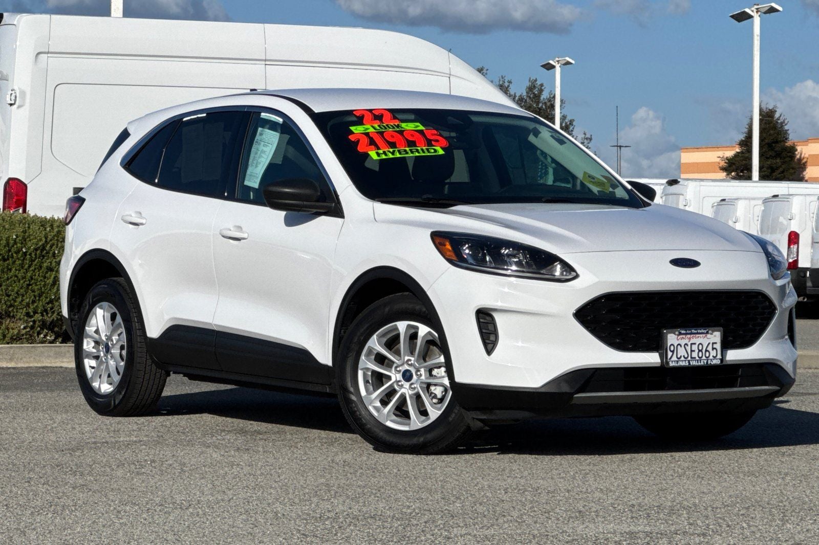 2022 Ford Escape Hybrid SE