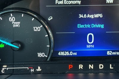 2022 Ford Escape Hybrid SE