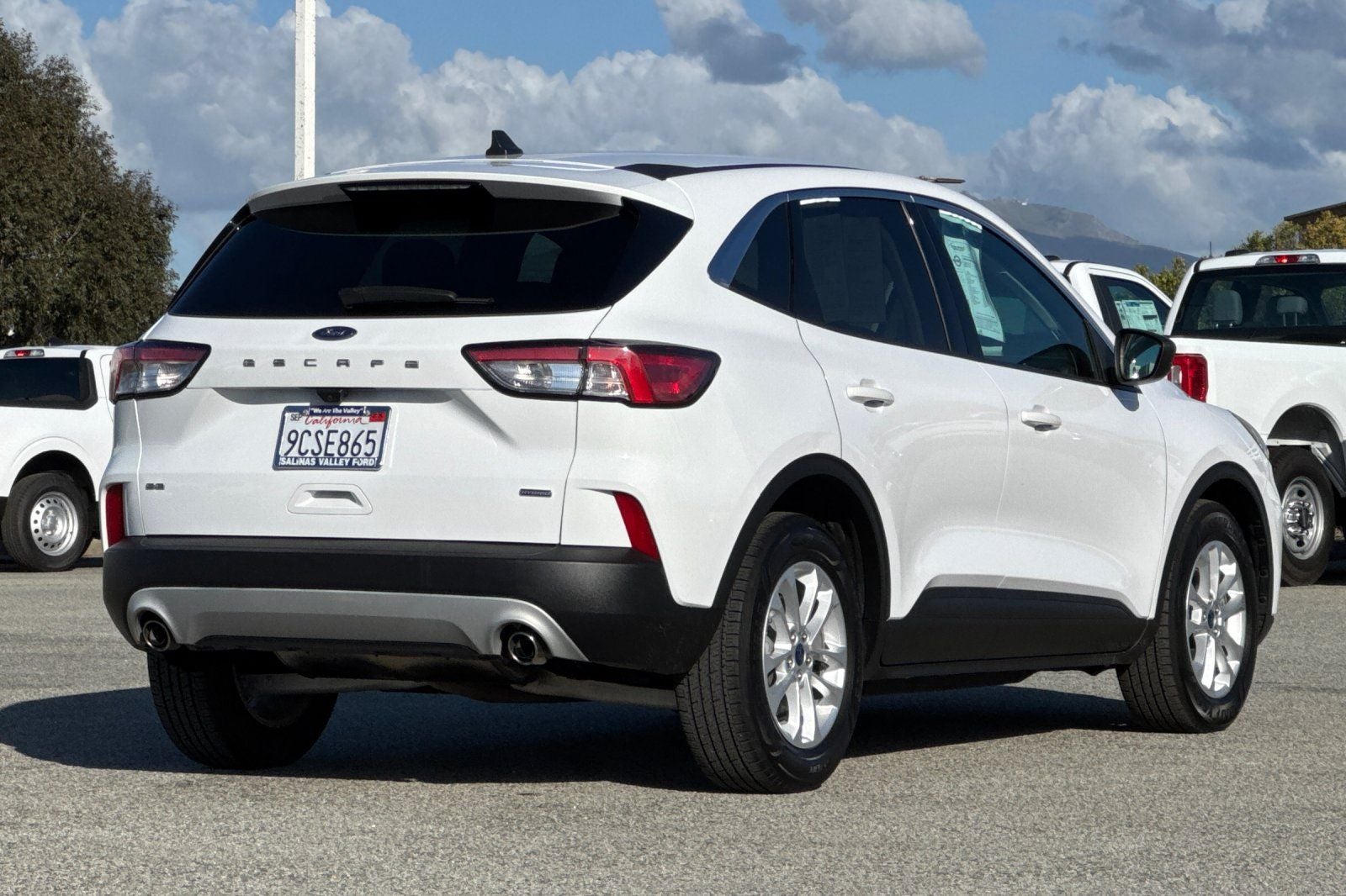 2022 Ford Escape Hybrid SE