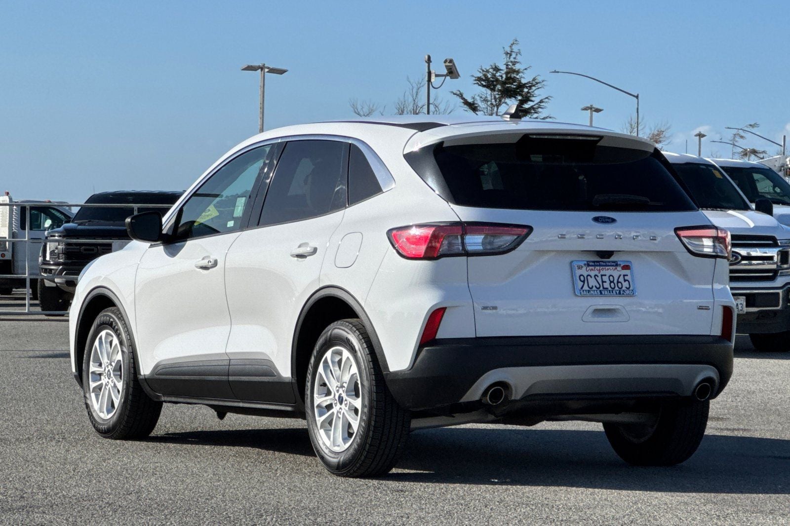 2022 Ford Escape Hybrid SE