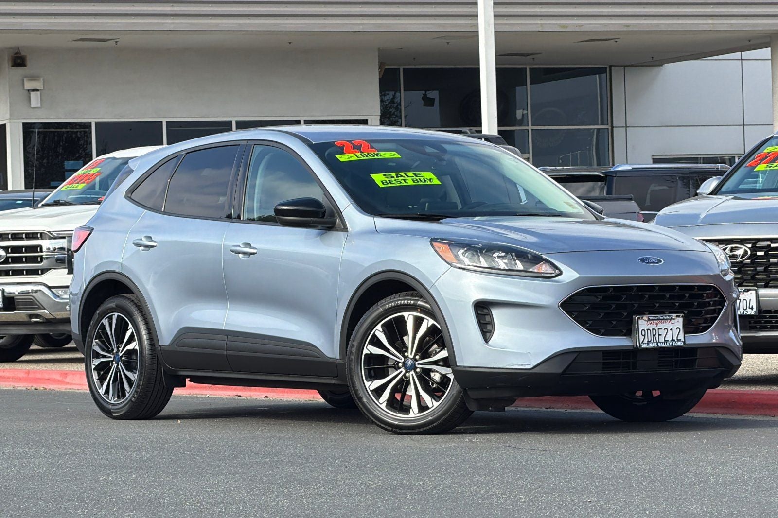 2022 Ford Escape SE