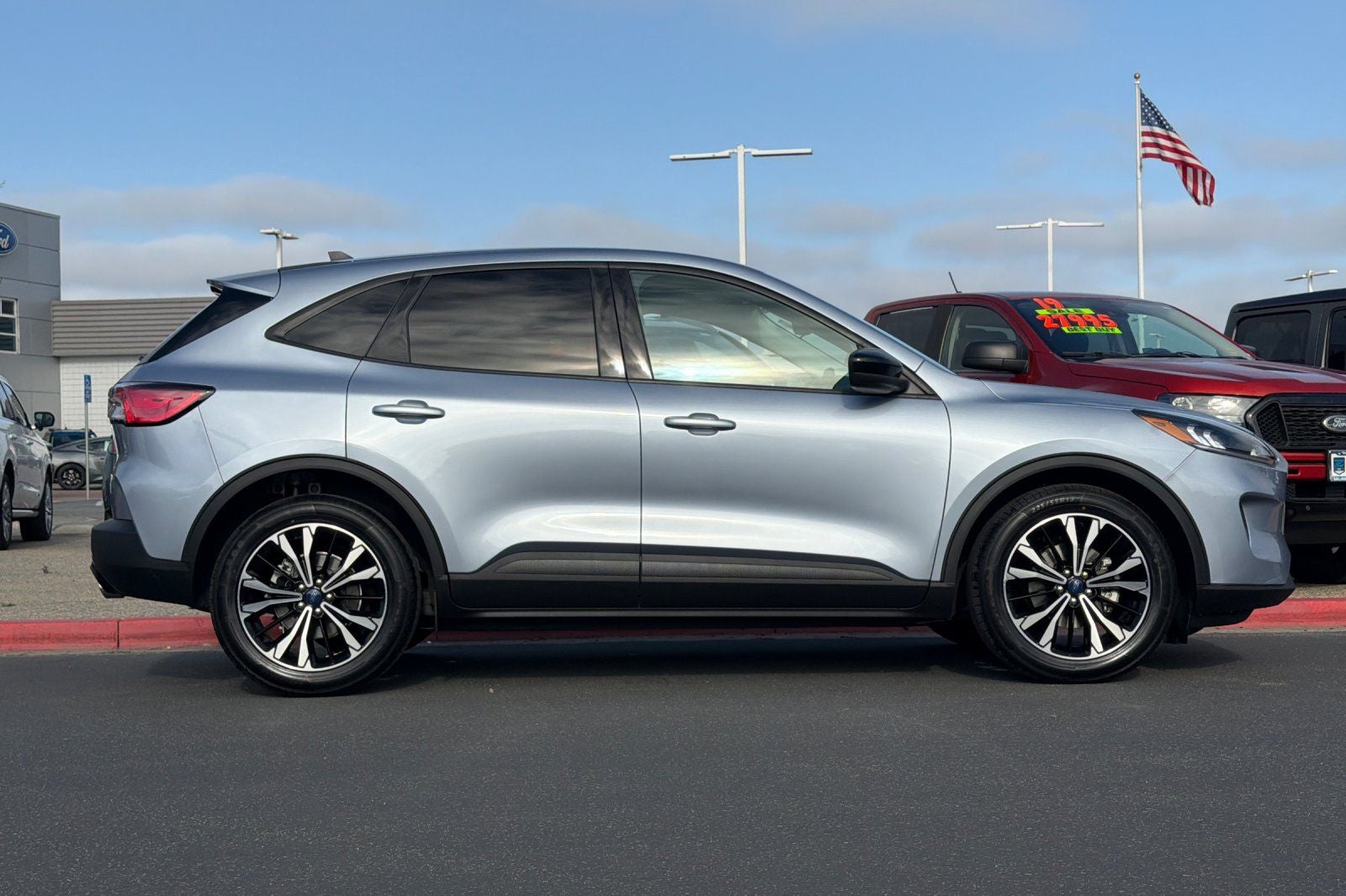 2022 Ford Escape SE