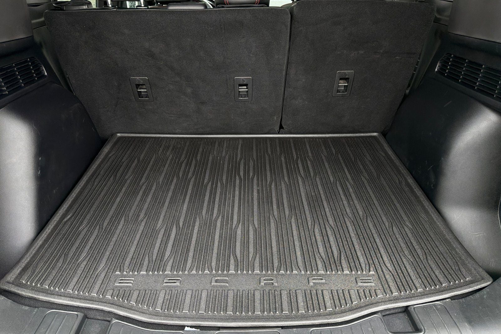 2024 Ford Escape ST-Line Elite